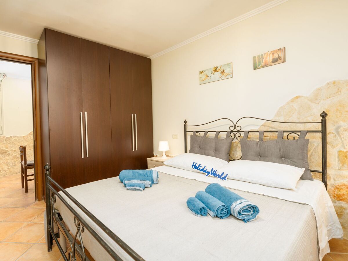Casa Domiziano, appartement 4 pers. avec cour privée - Photo 12
