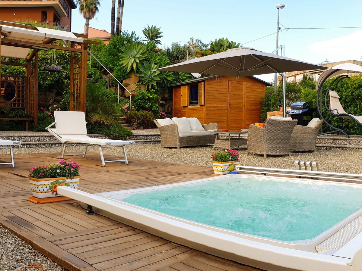 Zyklopenhaus – Maison avec mini-spa privé à Aci Catena - Photo 6