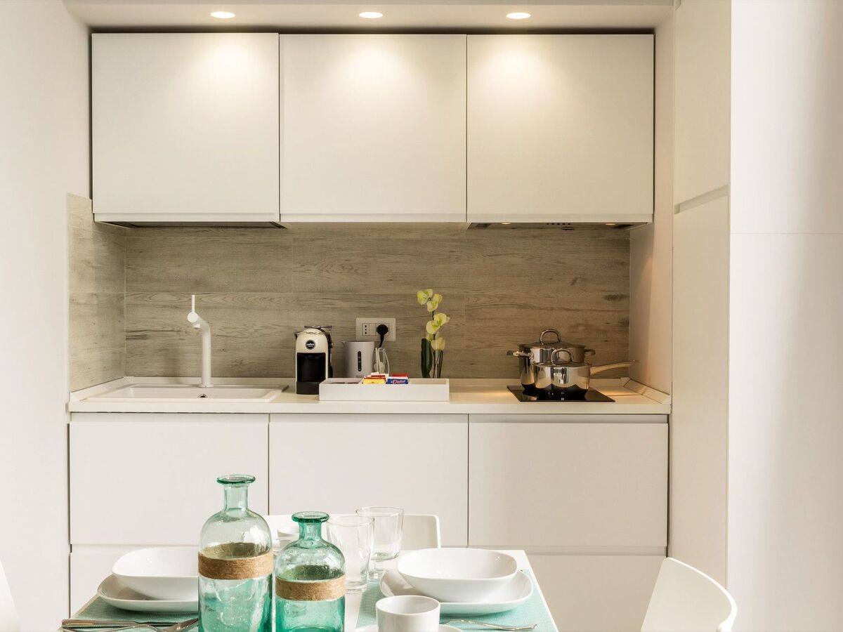 Les Suites Apartment 1 – Accès direct mer à Riposto - Photo 6