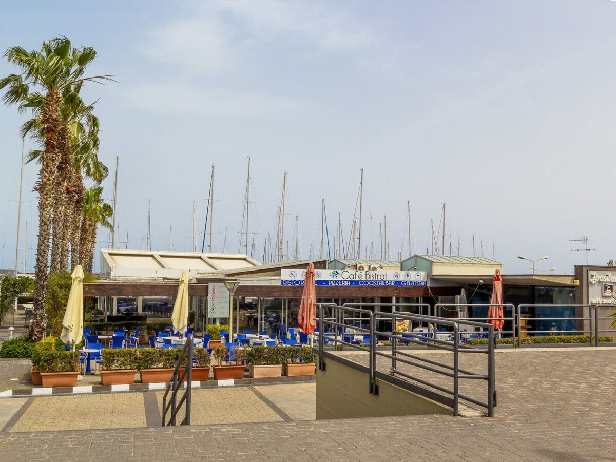 Les Suites Apartment 1 – Accès direct mer à Riposto - Photo 12