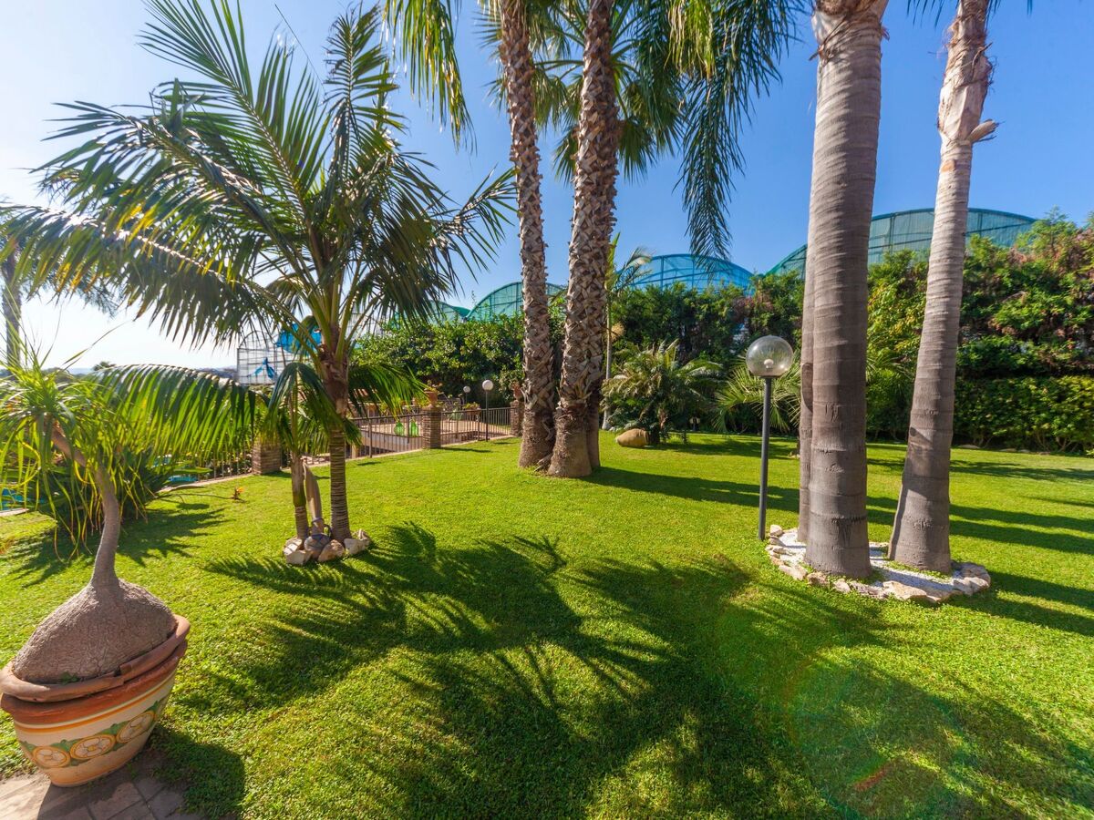 Villa Mamma Nella - 10 pers, piscine & vue Etna - Photo 42