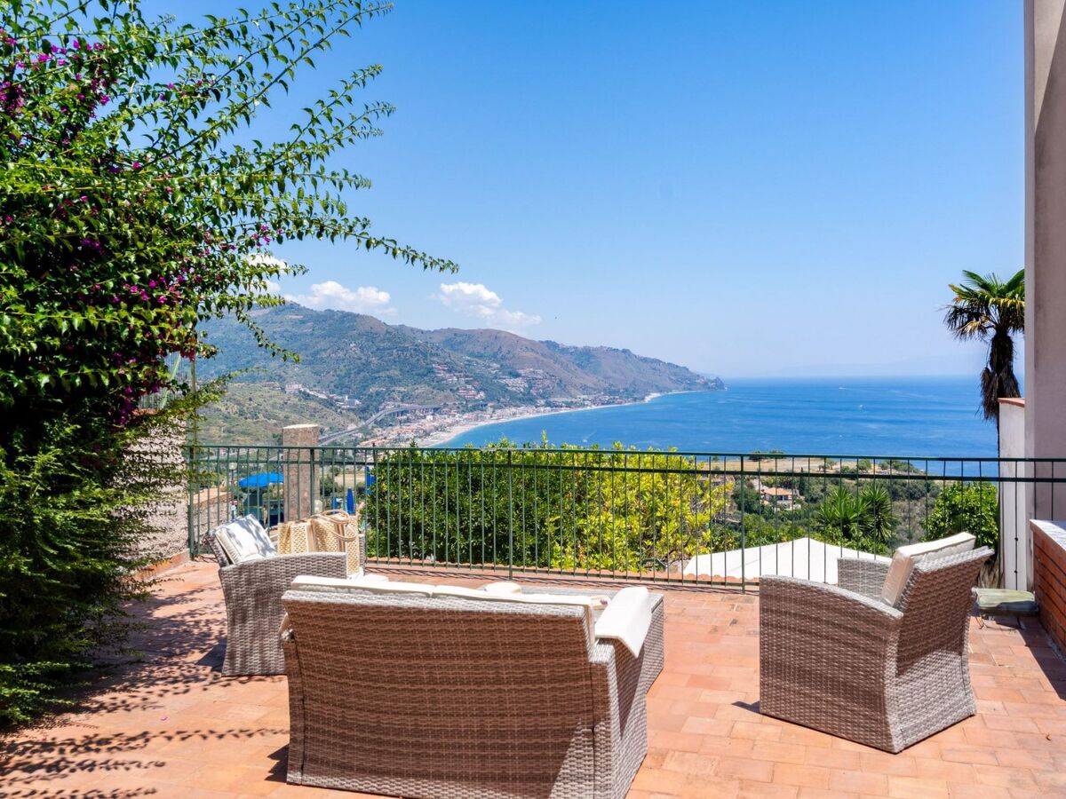 Villa Valencia à Taormina : 6 pers, vue mer panoramique - Photo 1