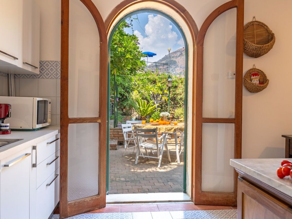 Angelo's Haus, maison 6 pers. avec jacuzzi à Taormina - Photo 17