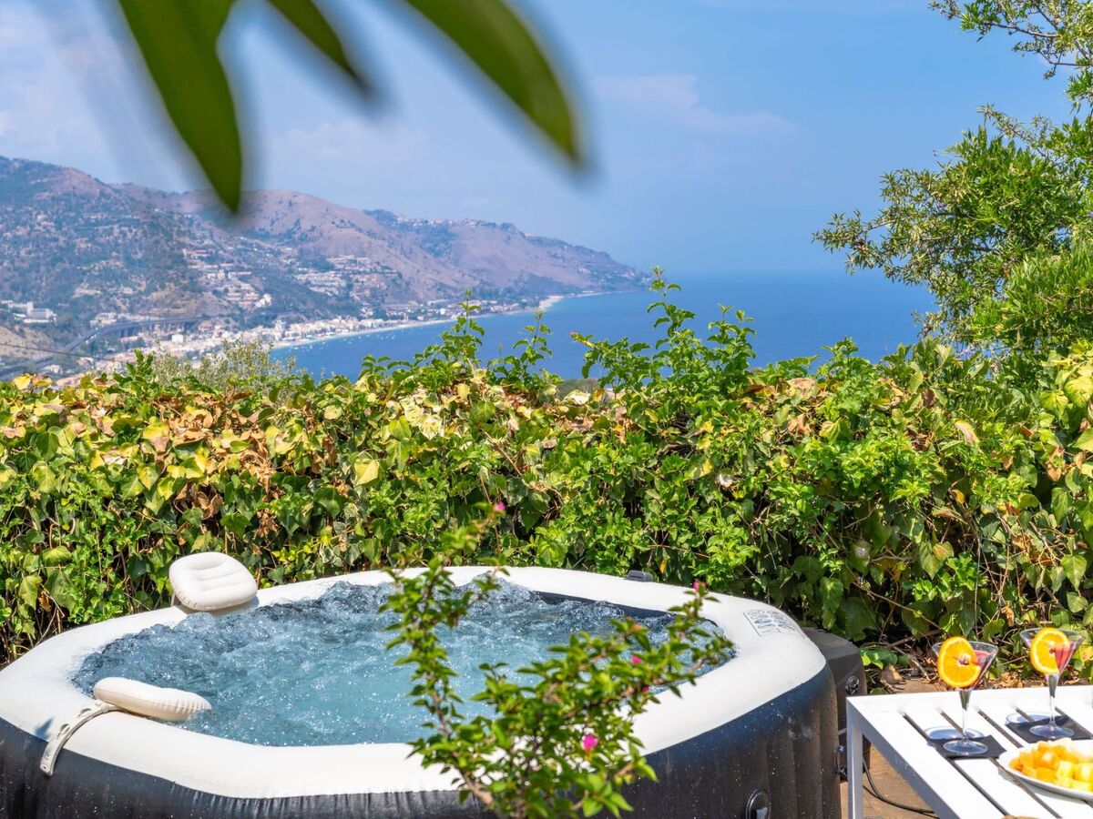 Angelo's Haus, maison 6 pers. avec jacuzzi à Taormina - Photo 35