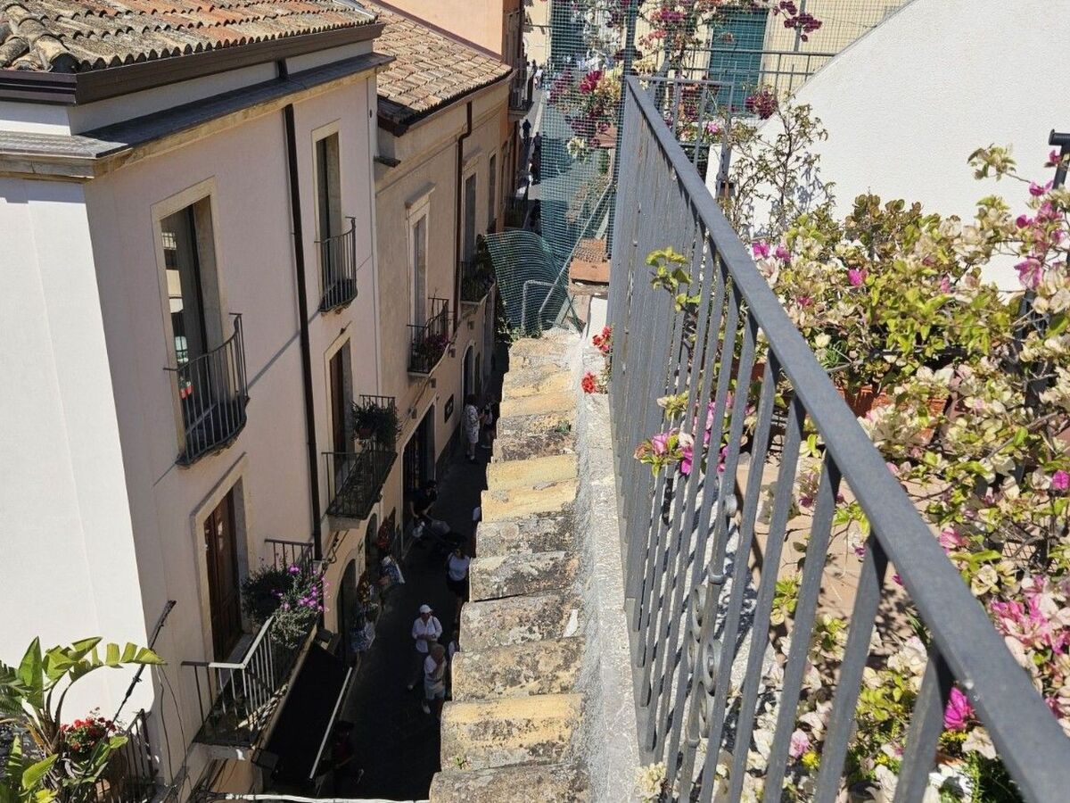Casa Memi, appartement Taormina avec terrasse et vue mer - Photo 12