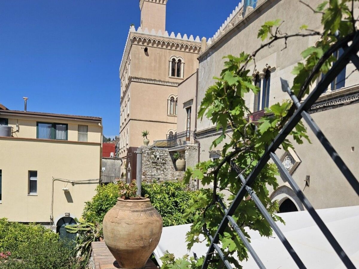 Casa Memi, appartement Taormina avec terrasse et vue mer - Photo 14