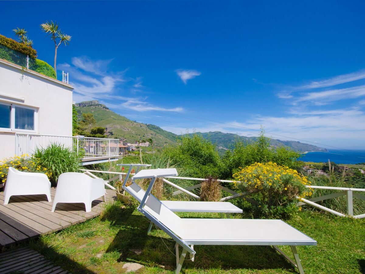 Appartement vue mer à Taormina, jardin privé et piscine - Photo 4