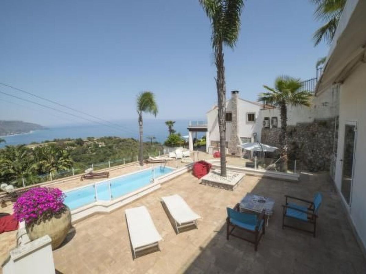 Appartement vue mer à Taormina, jardin privé et piscine - Photo 27