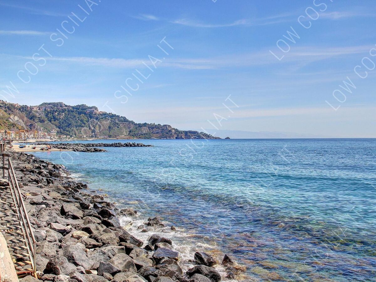 Appartement Tysandros, 10 m de la plage à Giardini Naxos - Photo 7