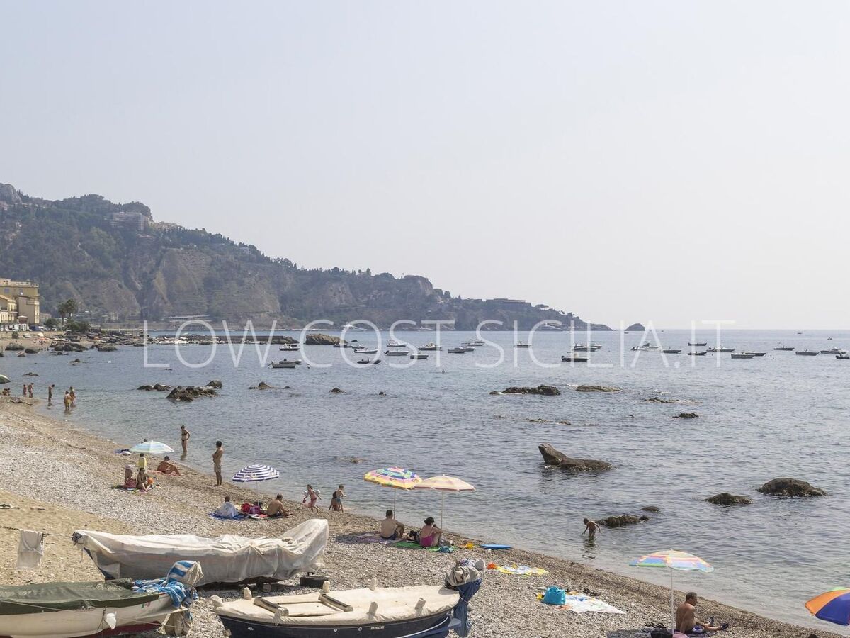 Appartement Tysandros, 10 m de la plage à Giardini Naxos - Photo 11