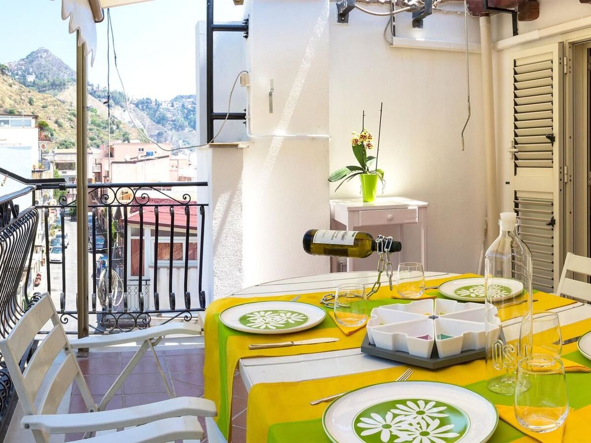 Zina Suite à 30m de la mer à Giardini Naxos - Photo 1