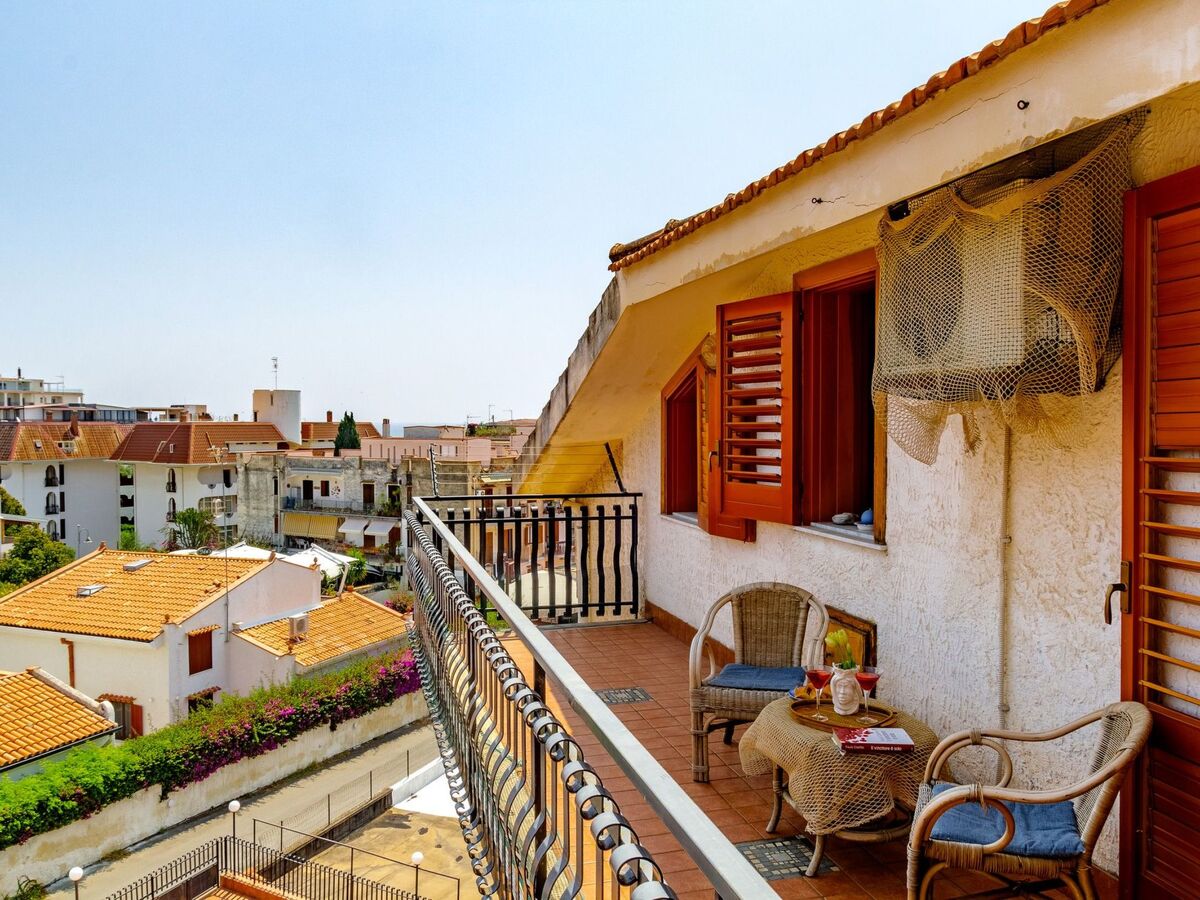 Appartement Castelmola, 150m de la plage de Giardini - Photo 2