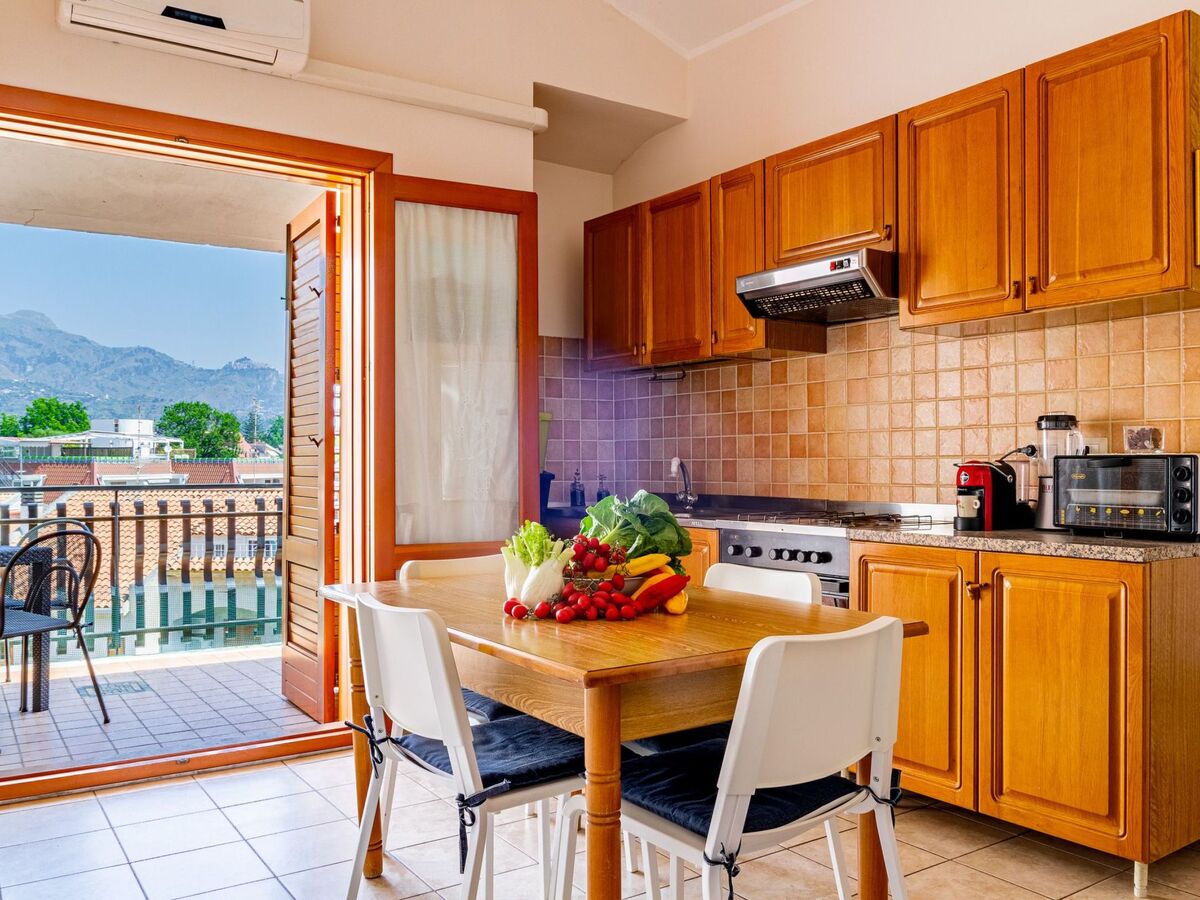 Appartement Castelmola, 150m de la plage de Giardini - Photo 3