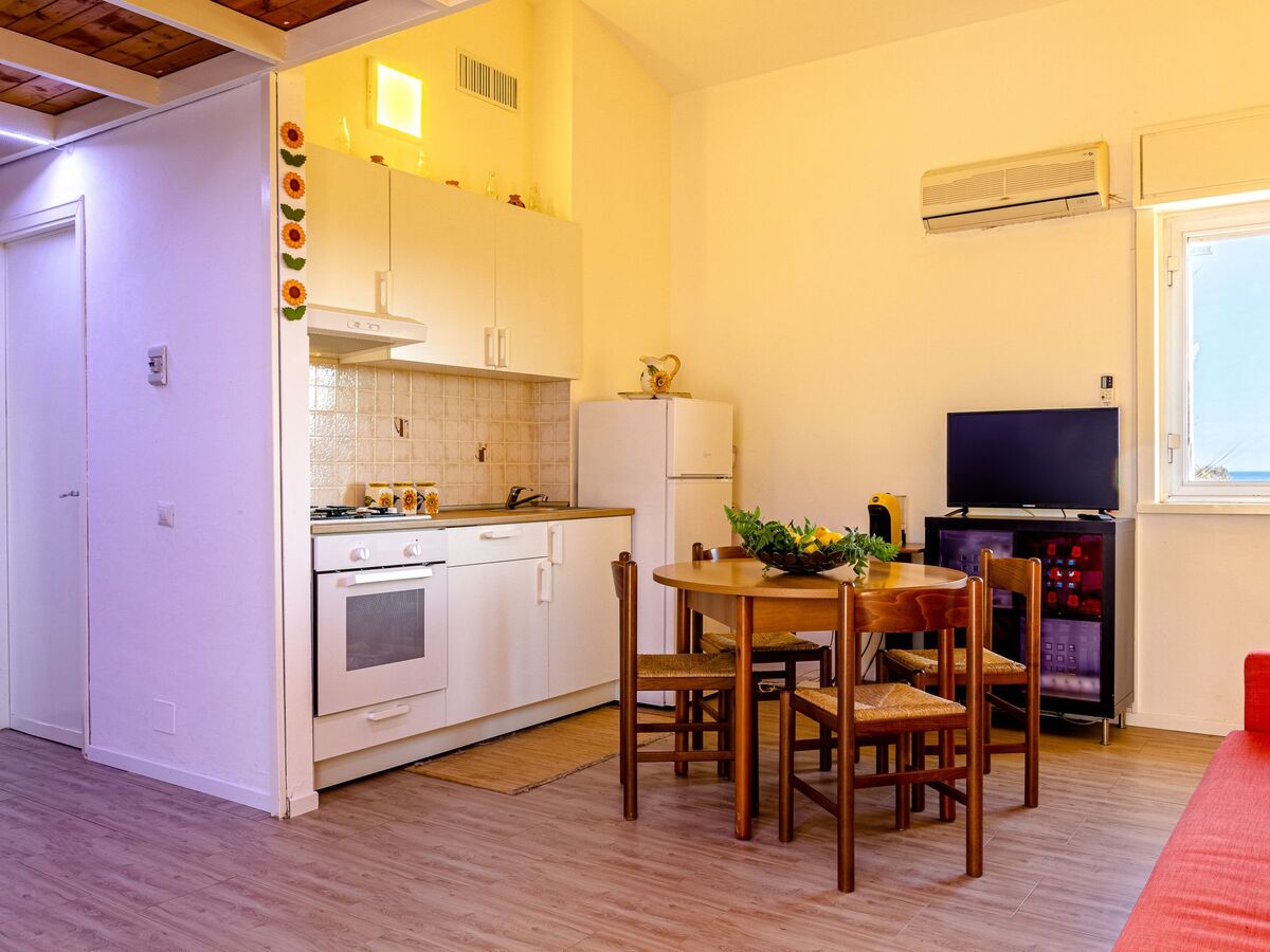 Studio Calarosa à 100m de la plage, Giardini Naxos - Photo 3