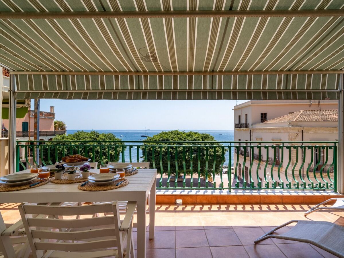 Appartement vue mer à Giardini Naxos, 2 terrasses - Photo 3