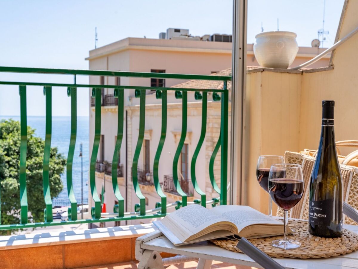 Appartement vue mer à Giardini Naxos, 2 terrasses - Photo 6