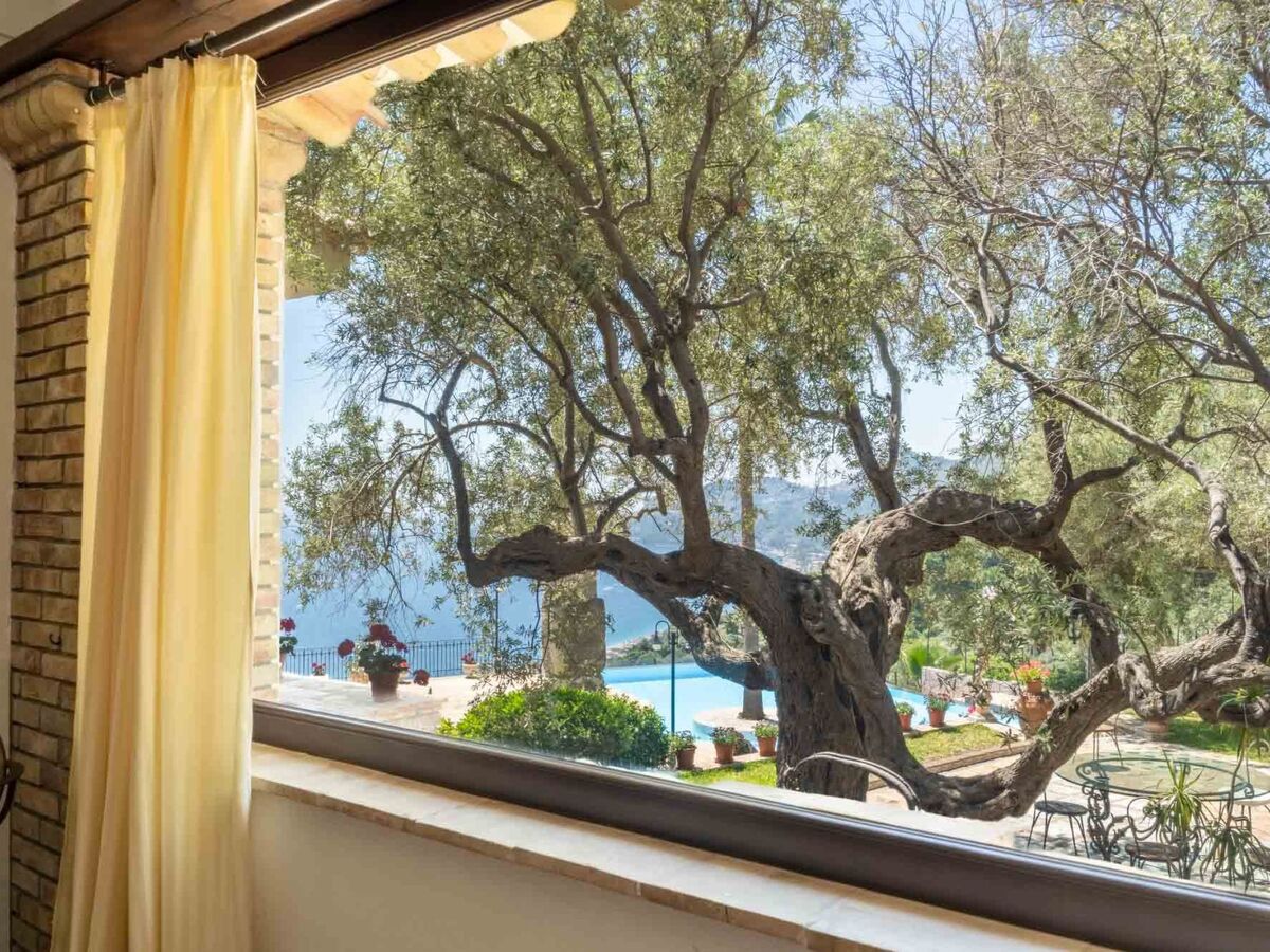 Villa Finù – Maison 5 chambres avec piscine à Letojanni - Photo 10