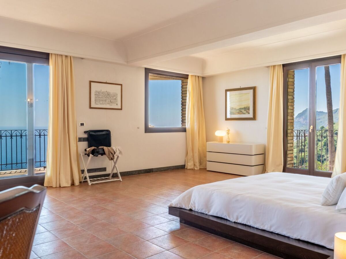 Villa Finù – Maison 5 chambres avec piscine à Letojanni - Photo 15