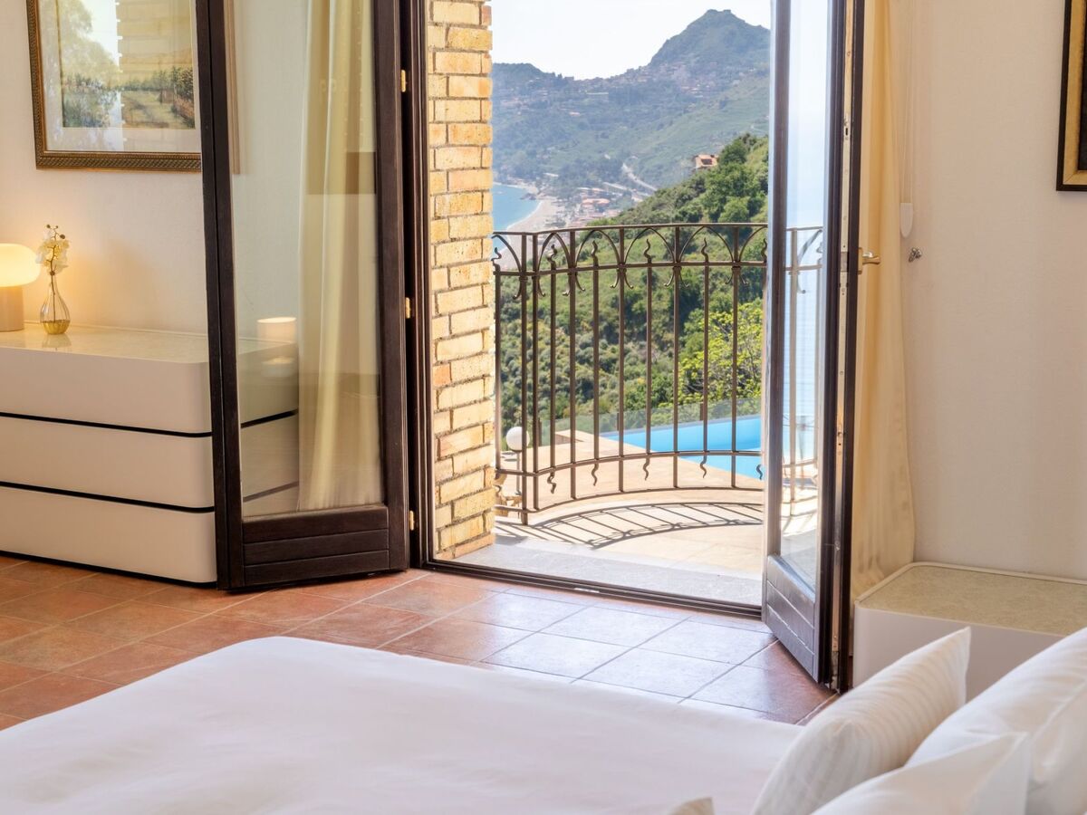 Villa Finù – Maison 5 chambres avec piscine à Letojanni - Photo 16