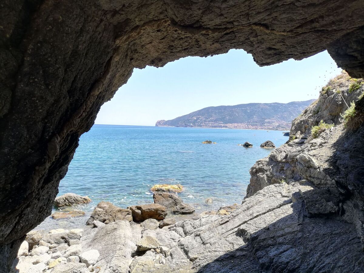 Appartement face mer à 50m de la plage, Gioiosa Marea - Photo 18
