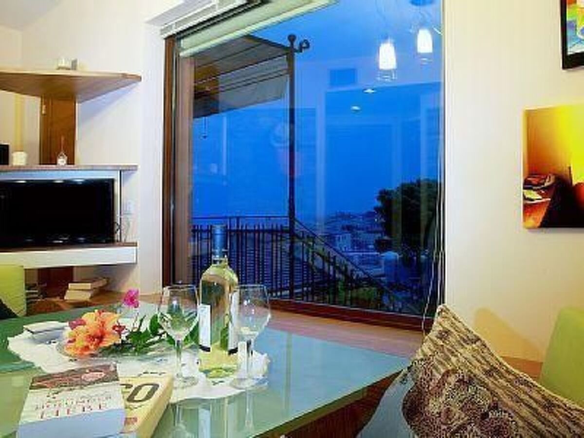 Appartement Luna Rossa, terrasse vue mer à Castel di Tusa - Photo 9