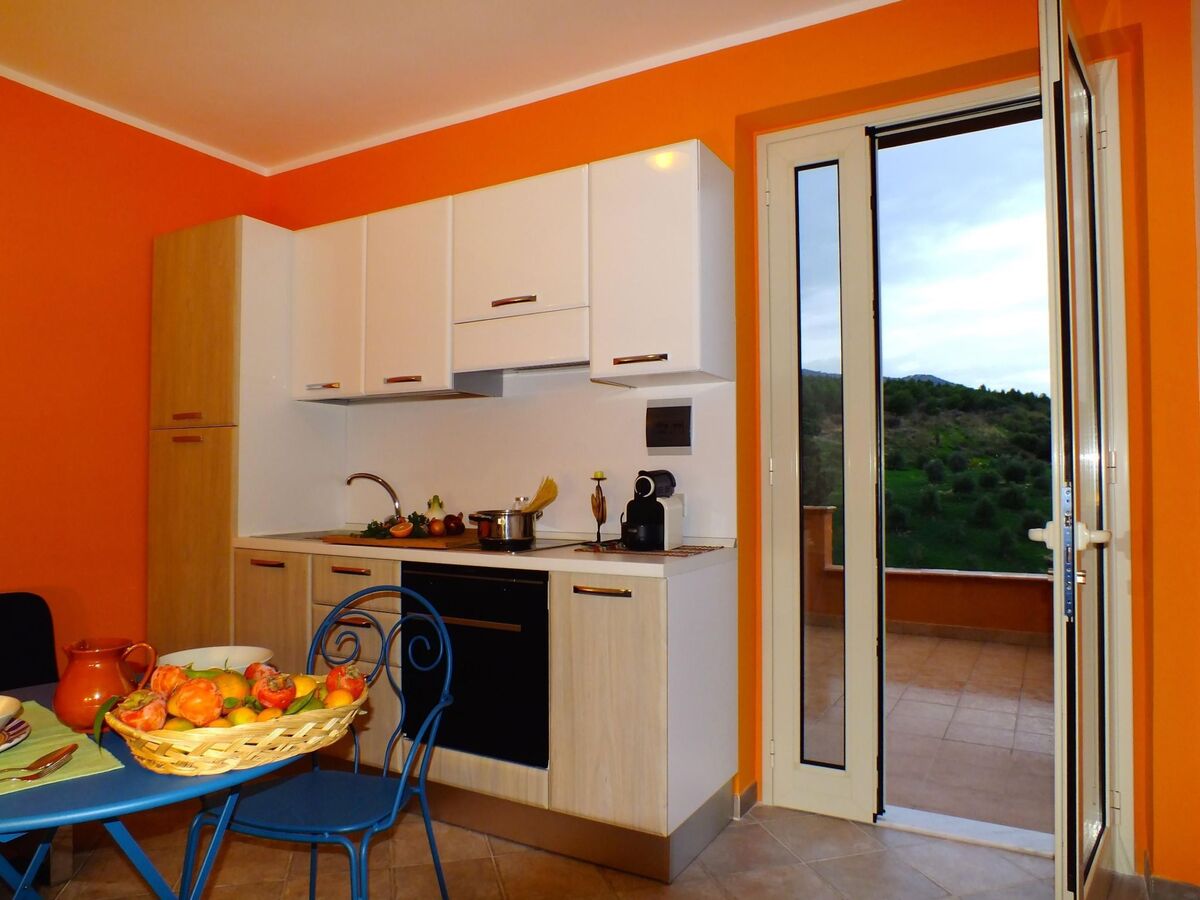Appartement avec vue mer à Castel di Tusa - Photo 3