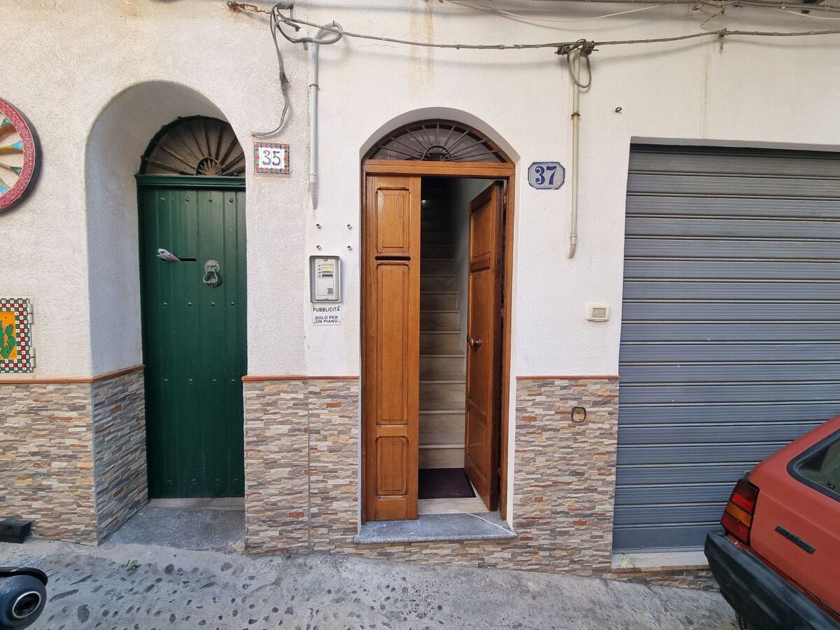 Theo's House, appartement avec balcon à Cefalù - Photo 23