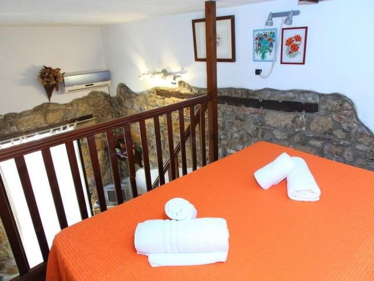 Casa Saraceni, studio avec balcon sur Corso Ruggero - Photo 13