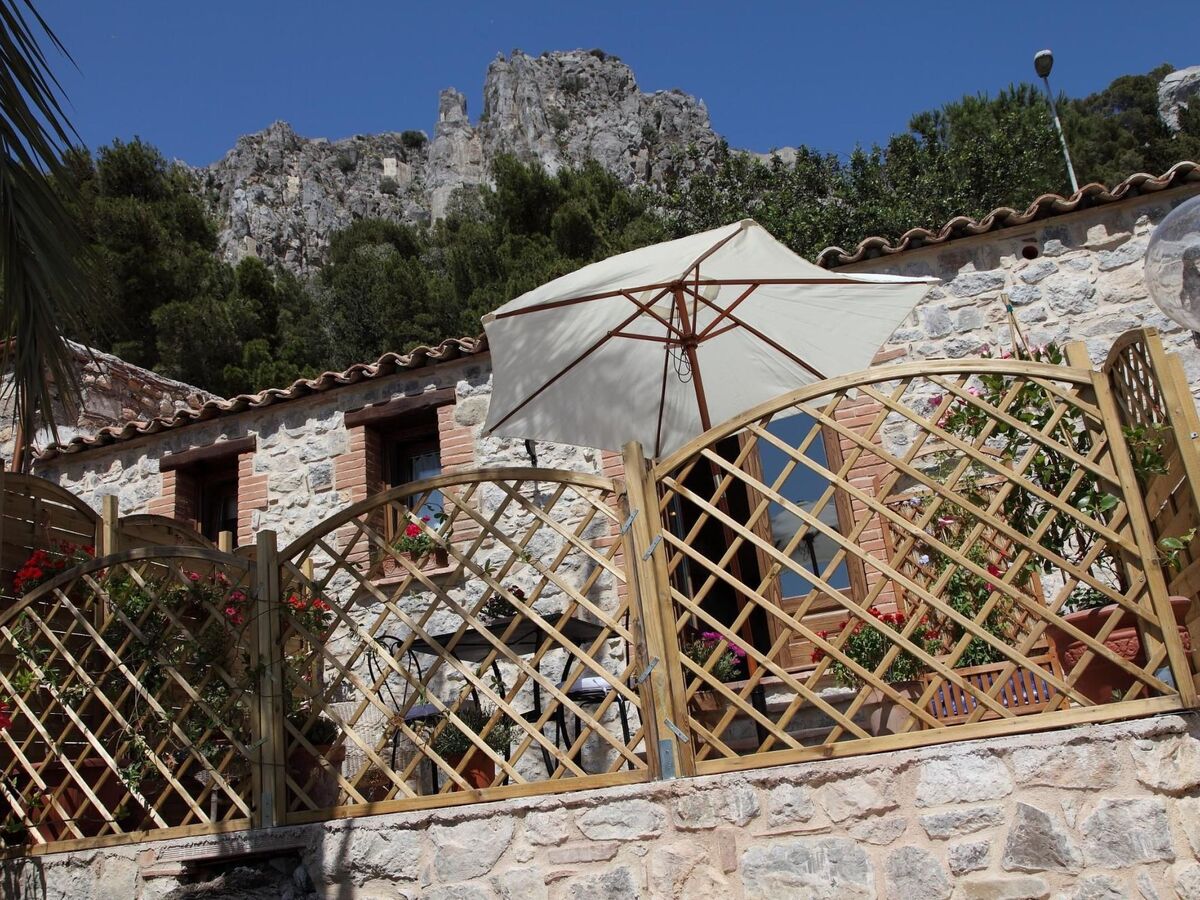 Casa della Luna – Appartement Cefalù, 500m de la plage - Photo 1