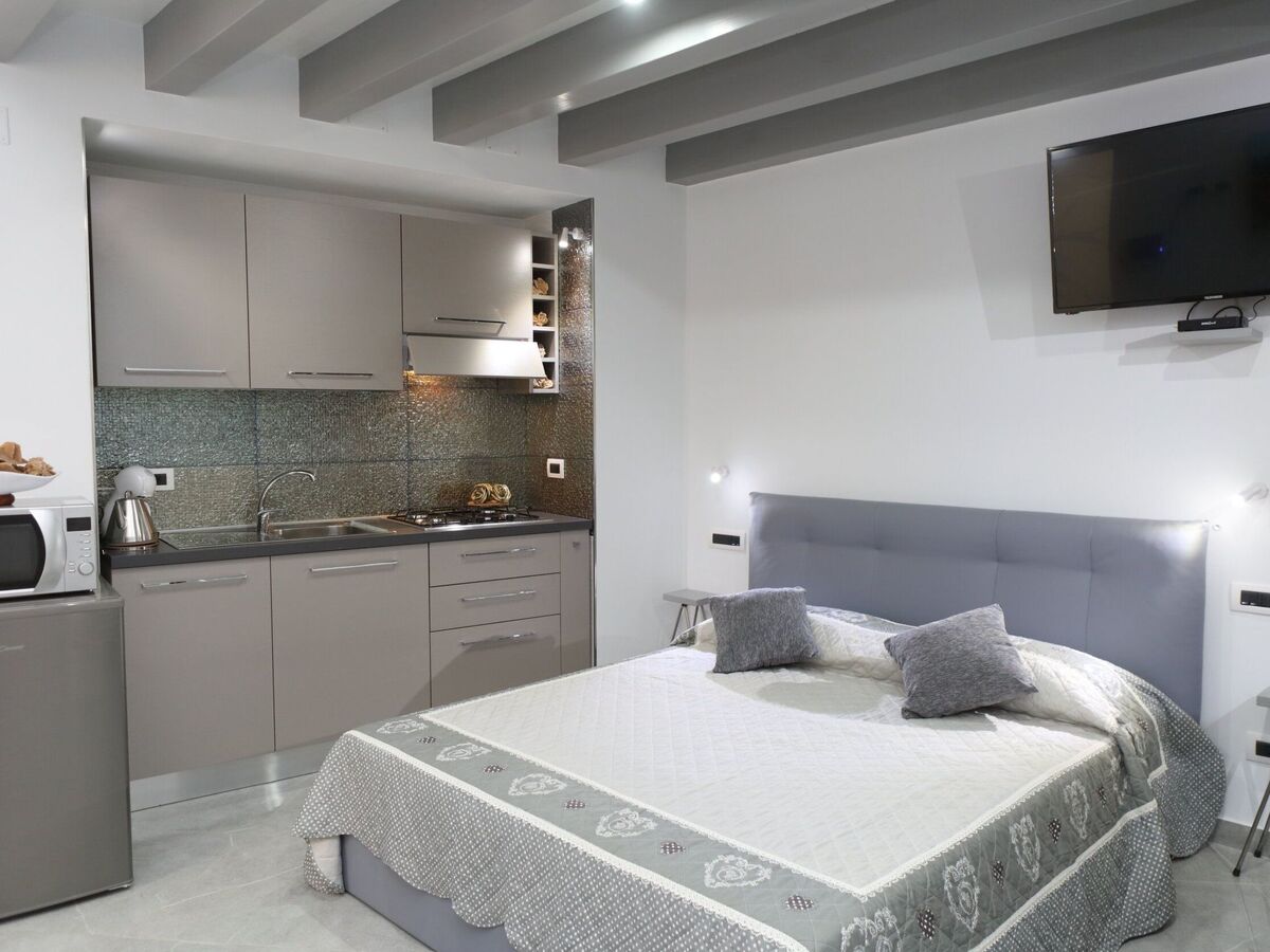 La Rosa del Deserto – Studio Cefalù, 200m plage - Photo 1