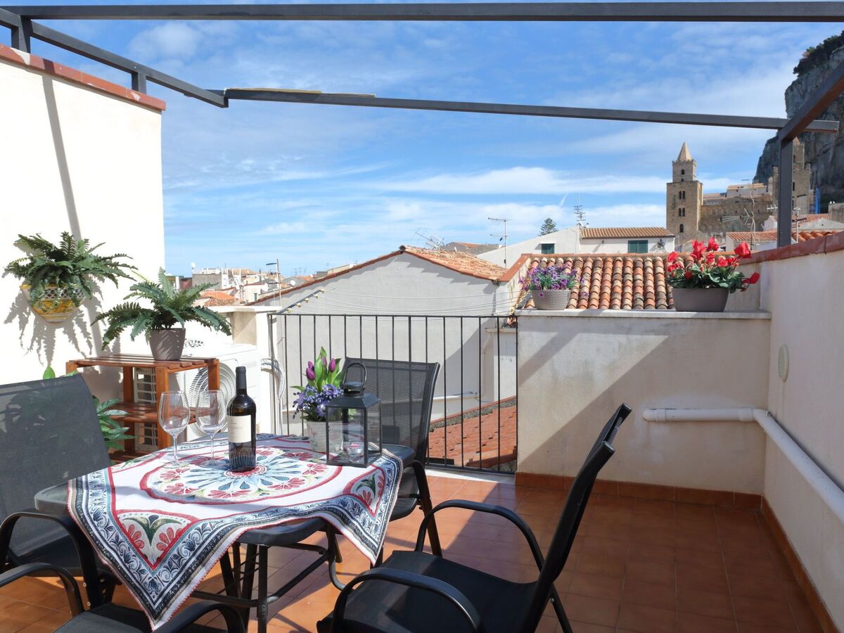 Appartement Terrazza del Cortile avec terrasse à Cefalù - Photo 2