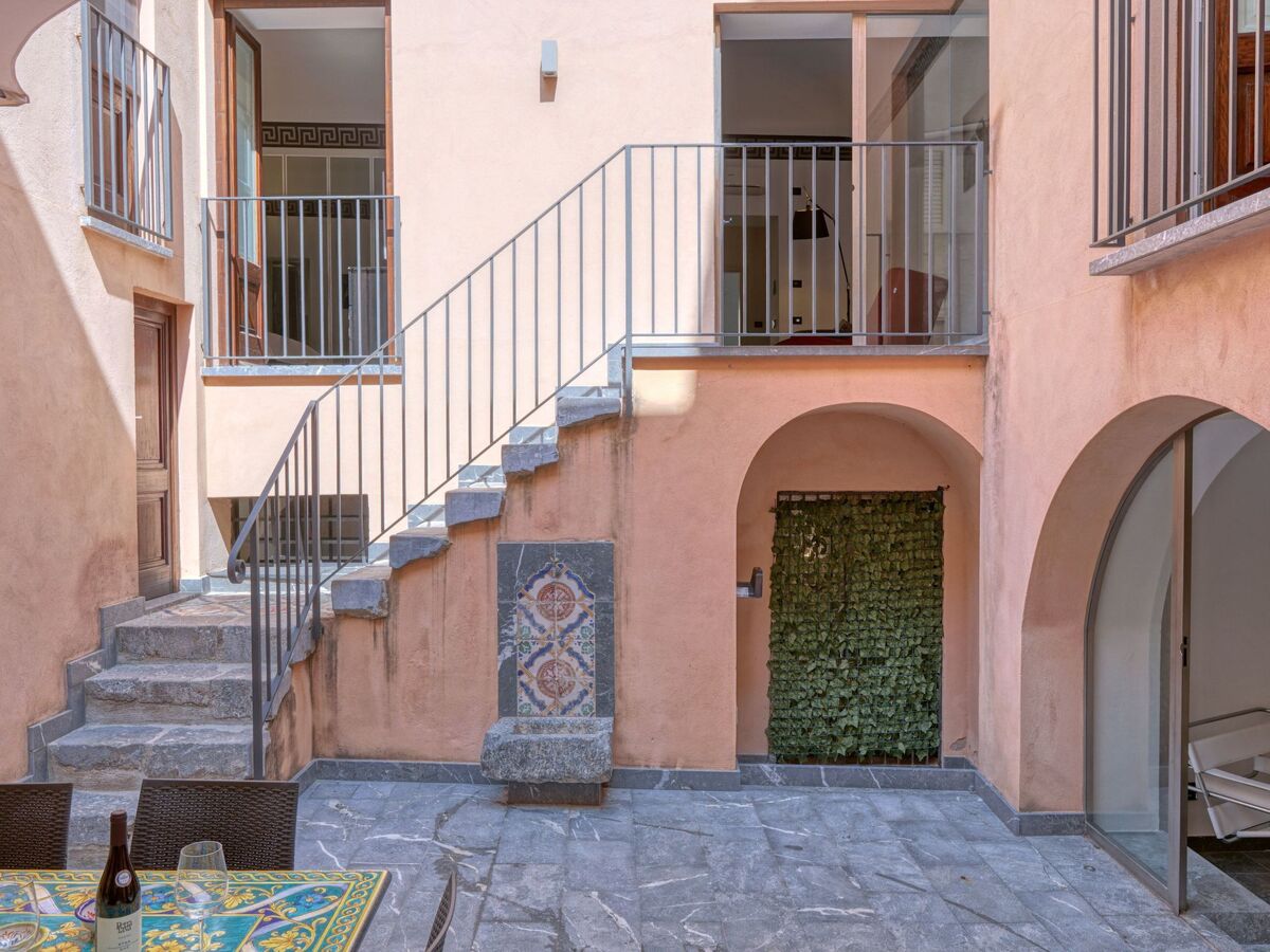 Villa Bordonaro – Appartement 3 ch avec spa à Cefalù - Photo 11