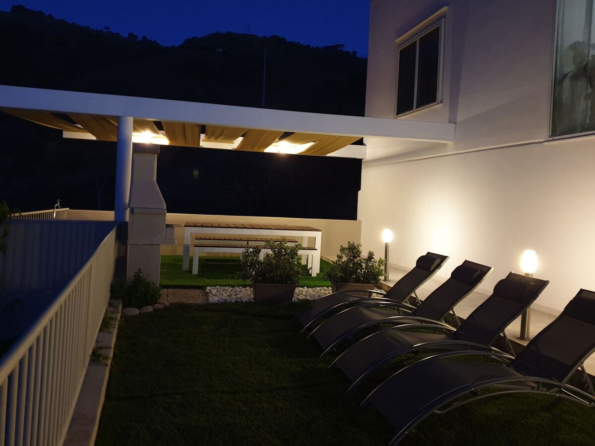 Villa avec piscine privée 60 m² à Cefalù - Photo 17