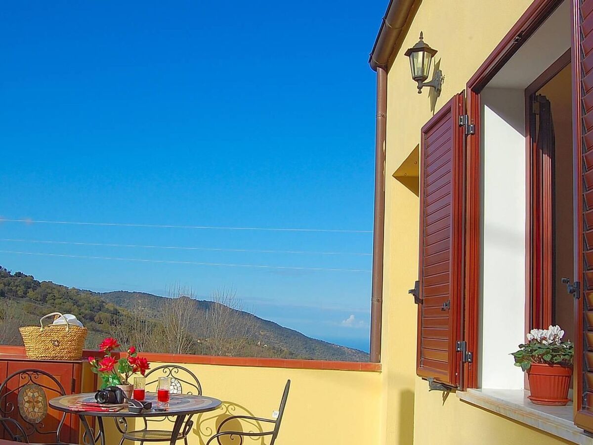 Maison sicilienne vue mer à 500 m d'altitude - Photo 2