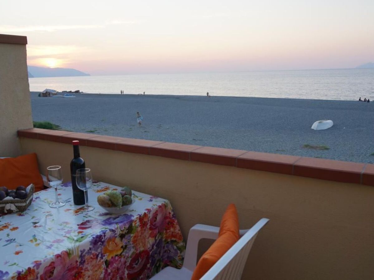 Seeterrasse – Appartement face à la mer, Malfa - Photo 2