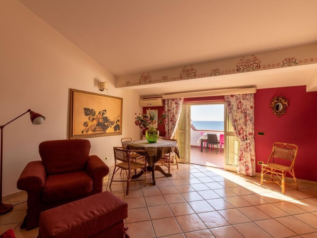 Patrizia's Sweet Home, appartement terrasse vue mer à Malfa - Photo 15
