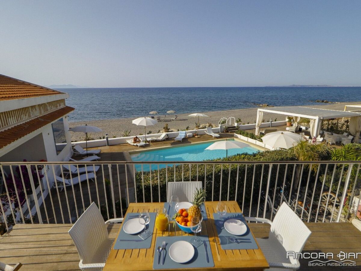 Appartement 5 pers. à Malfa, piscine et terrasse - Photo 8