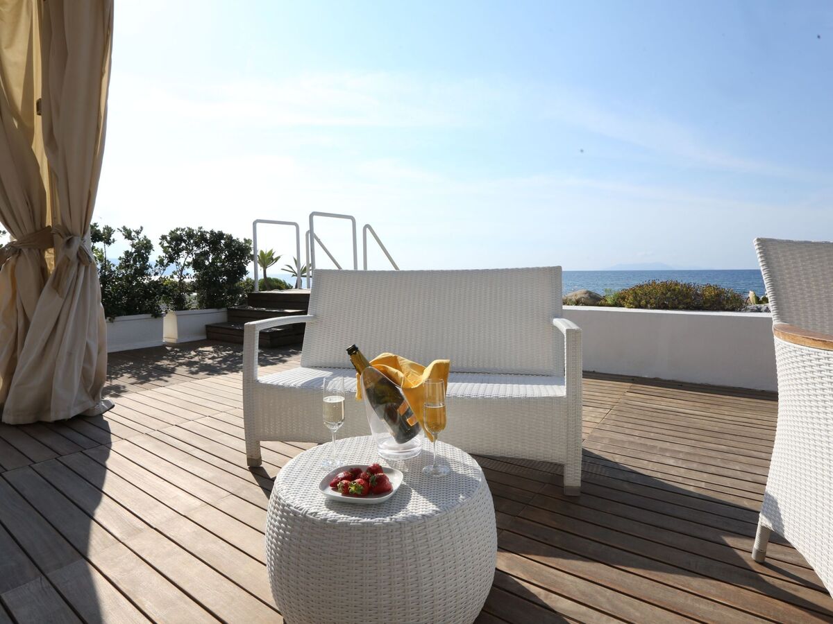 Appartement face aux îles Éoliennes à Malfa - Photo 37