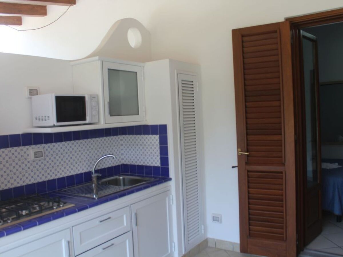 Studio Lipari avec terrasse couverte et kitchenette - Photo 3