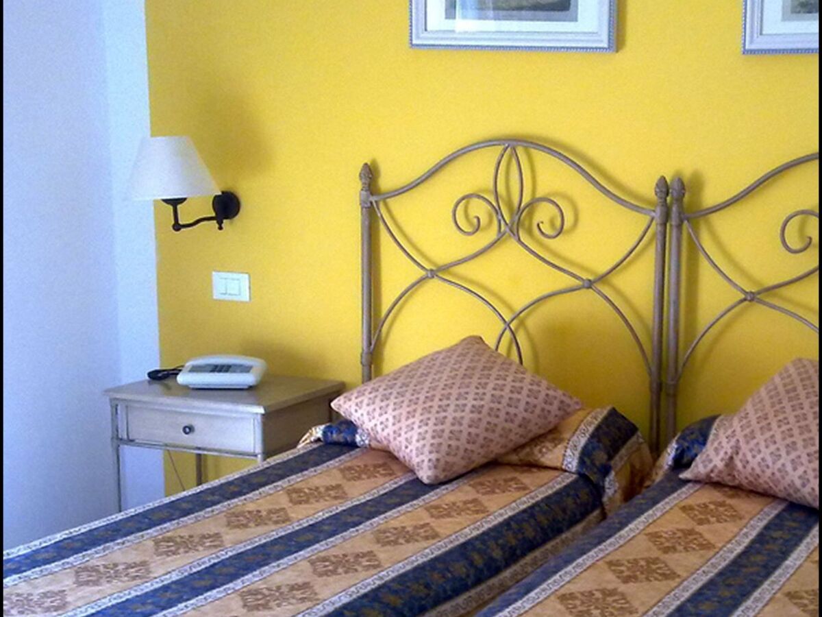 Chambre vue mer aux Eolie – Lipari, direct plage - Photo 19