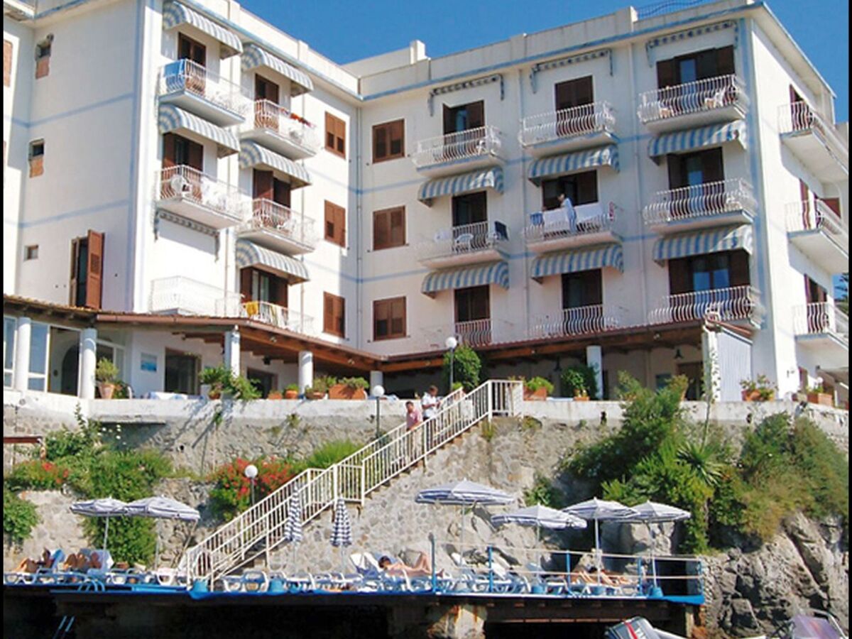 Chambre vue mer aux Eolie – Lipari, direct plage - Photo 23