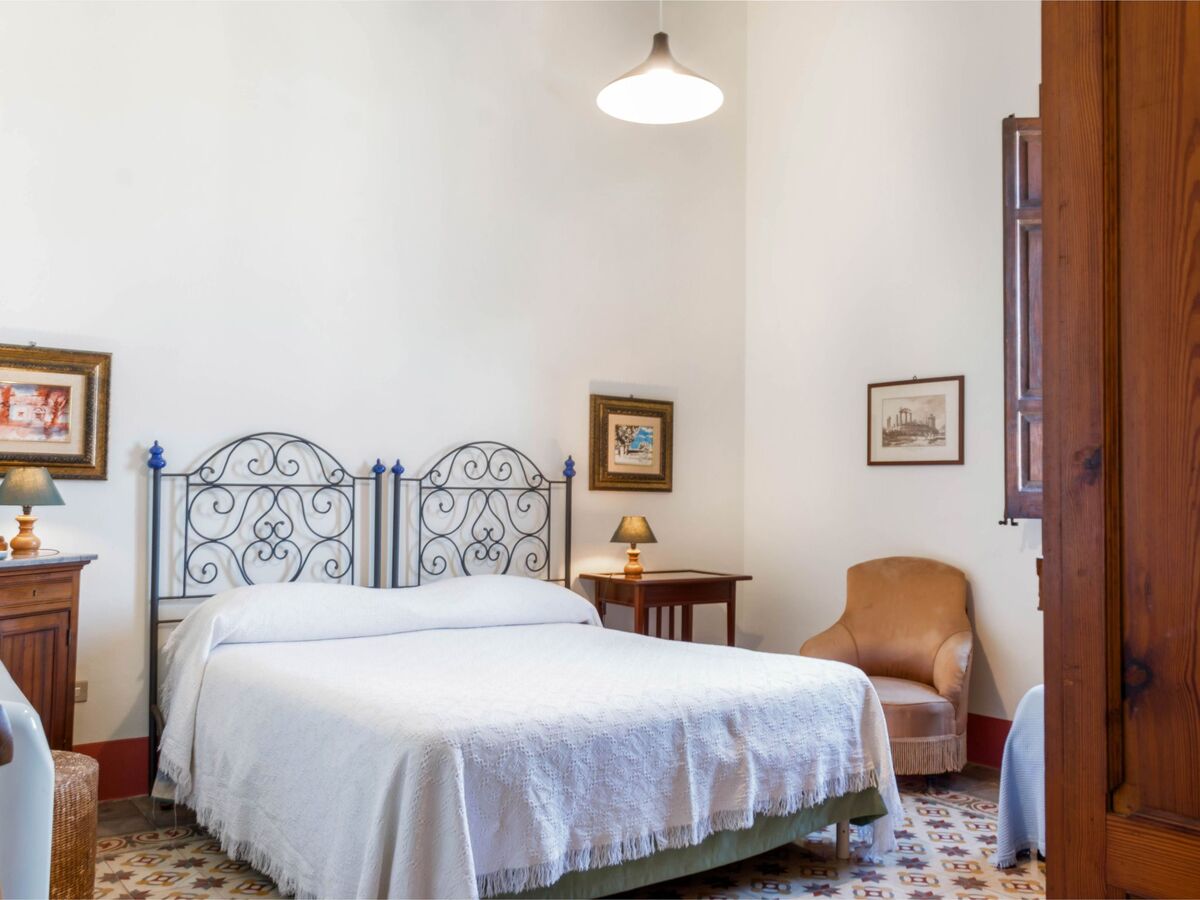 Chambre dans baglio sicilien historique, parking privé - Photo 35