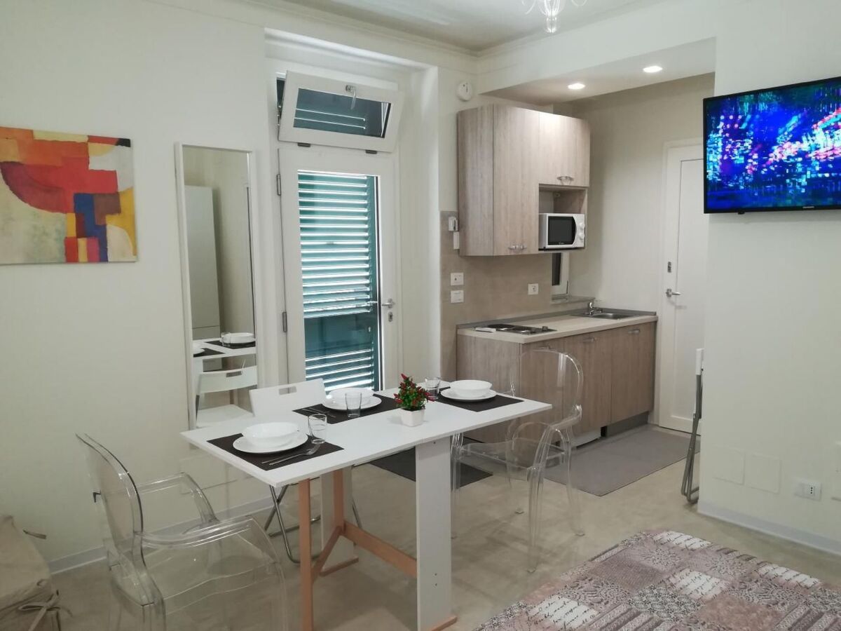 Studio avec kitchenette à 300m des plages, Reggio Calabria - Photo 8