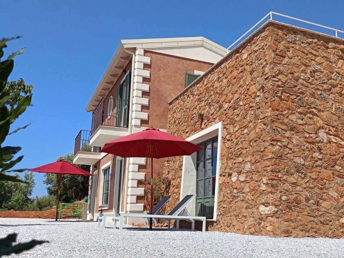 Villa Brezza avec Jacuzzi, 6 km des plages - Photo 2