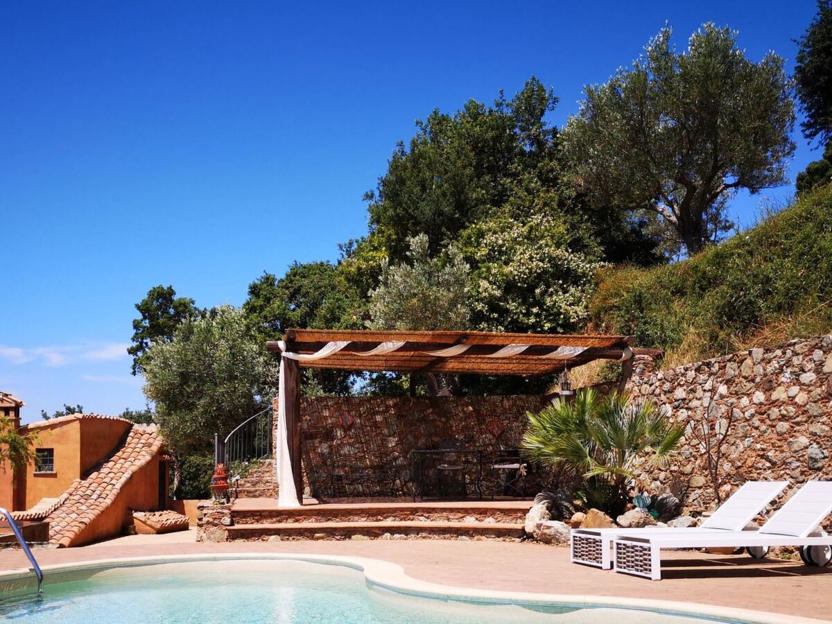 Villa dei Feaci avec piscine panoramique à Lamezia Terme - Photo 2