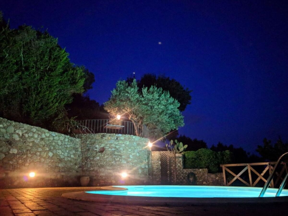 Villa dei Feaci avec piscine panoramique à Lamezia Terme - Photo 7