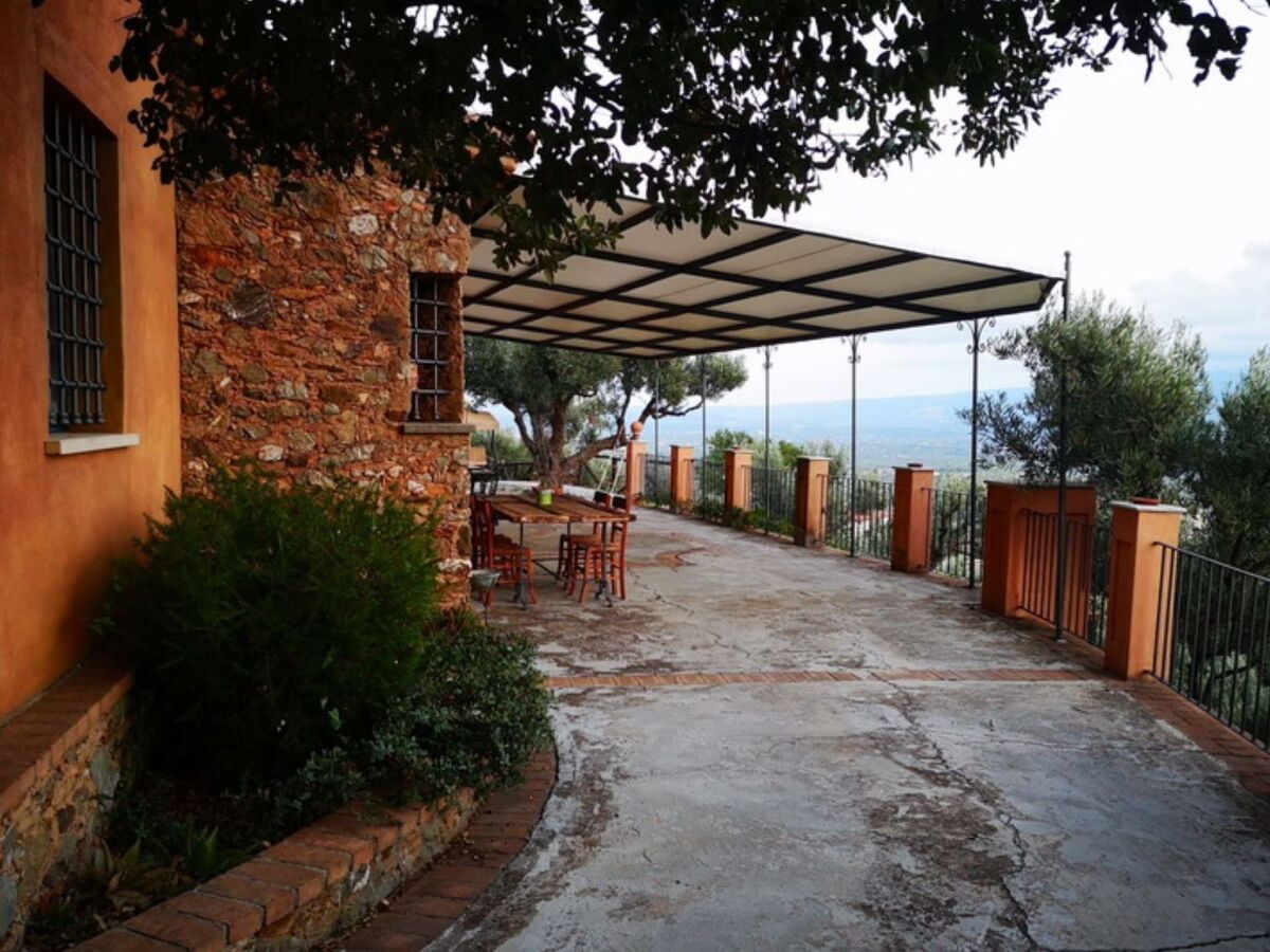 Villa dei Feaci avec piscine panoramique à Lamezia Terme - Photo 9