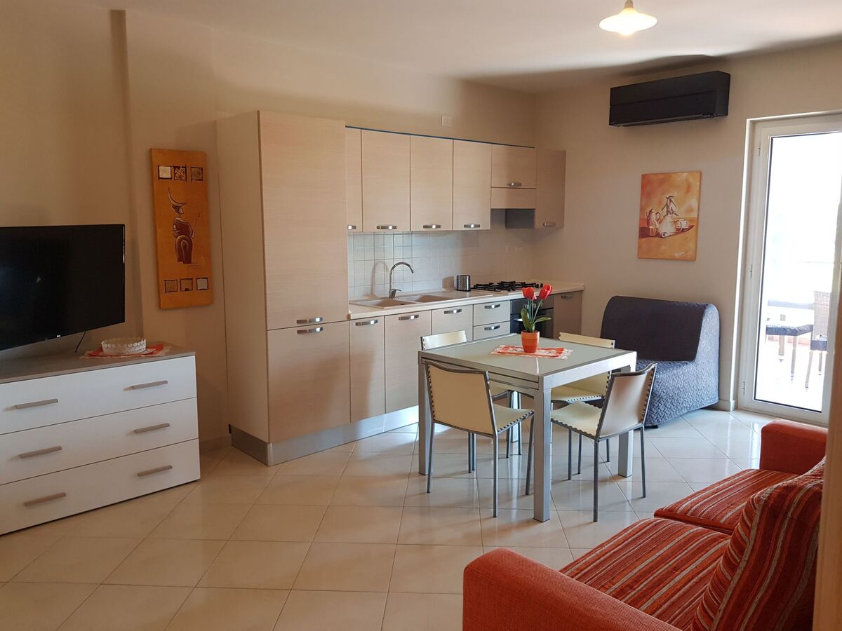 Zeus, appartement 8 personnes avec vue mer à Policoro - Photo 5