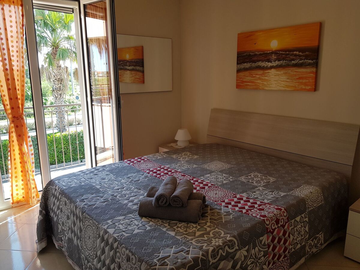Zeus, appartement 8 personnes avec vue mer à Policoro - Photo 7