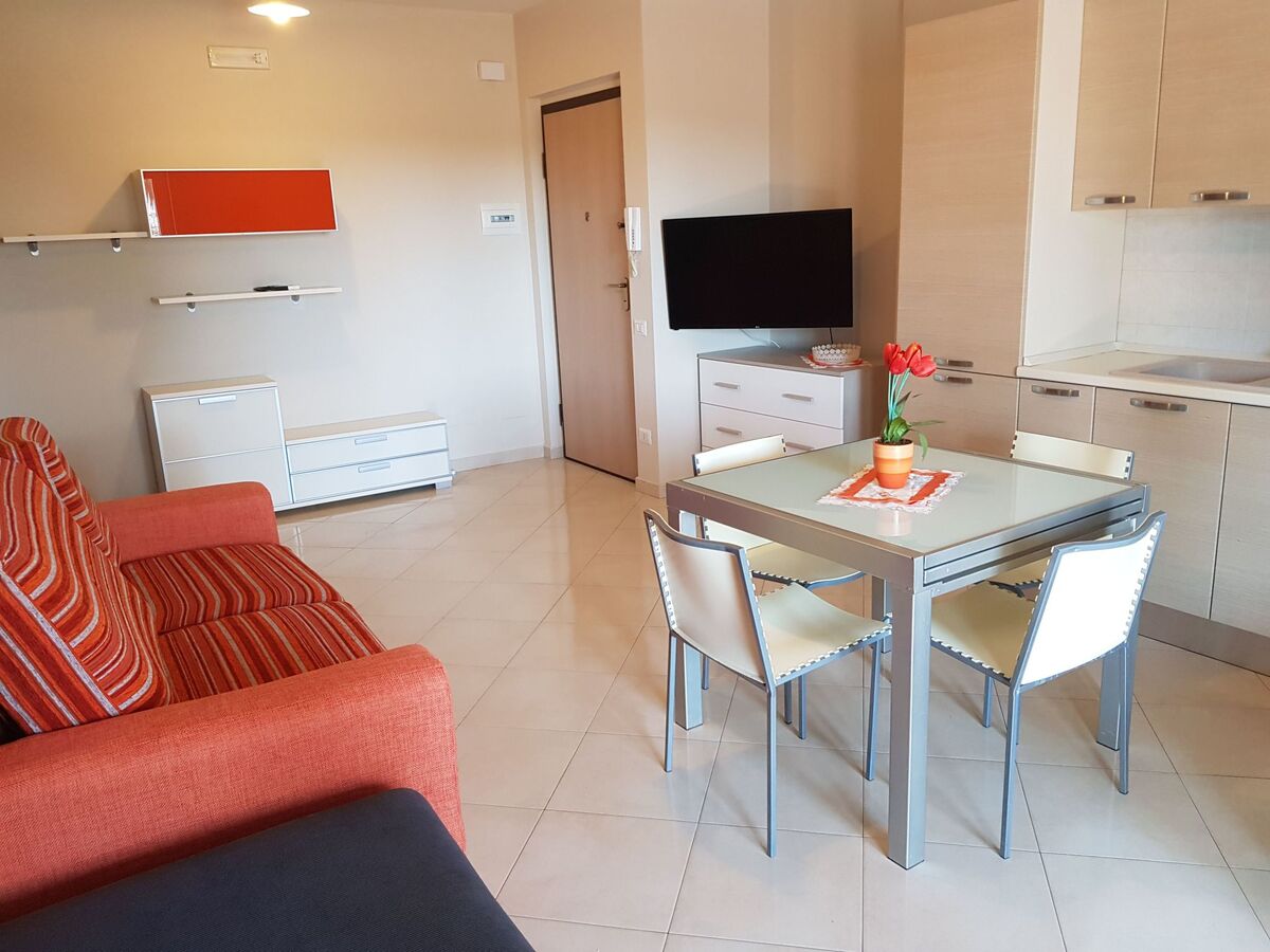 Zeus, appartement 8 personnes avec vue mer à Policoro - Photo 13